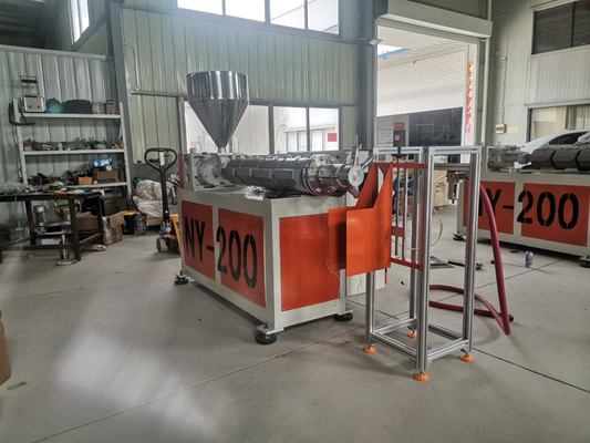 The new Pet Fiber Making Machine for wool from Recycling